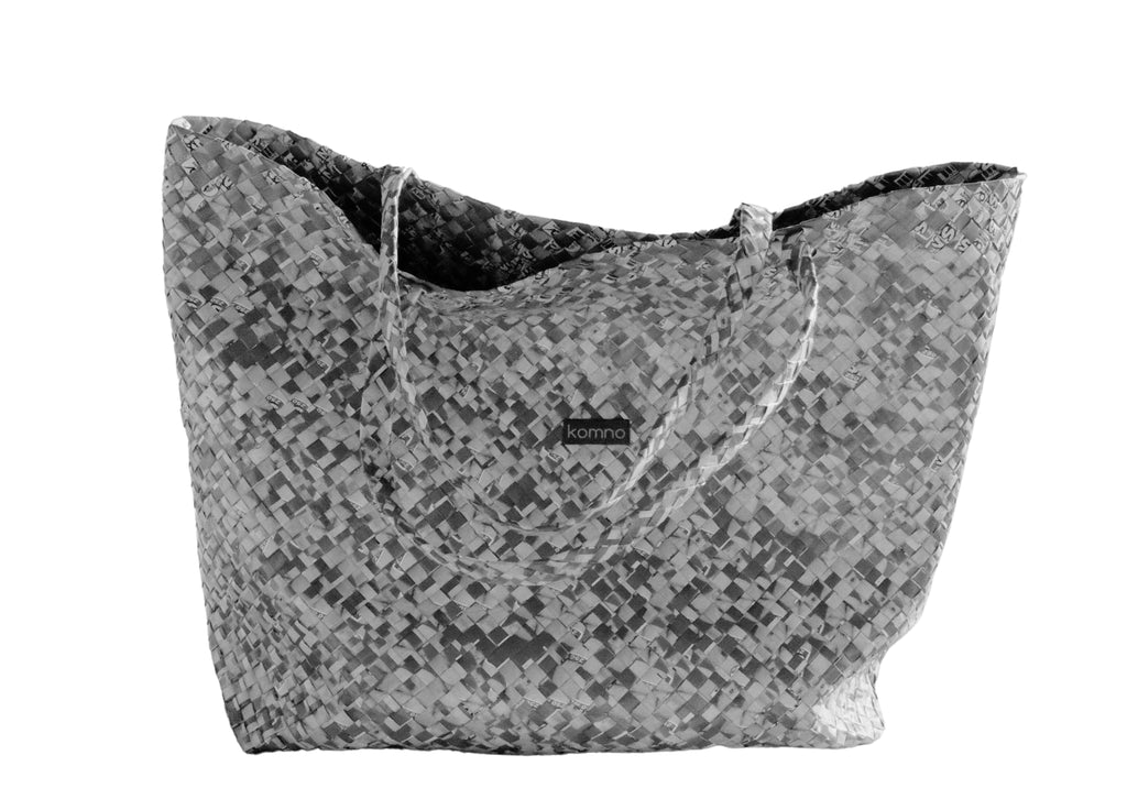 the shoulder bag. — large