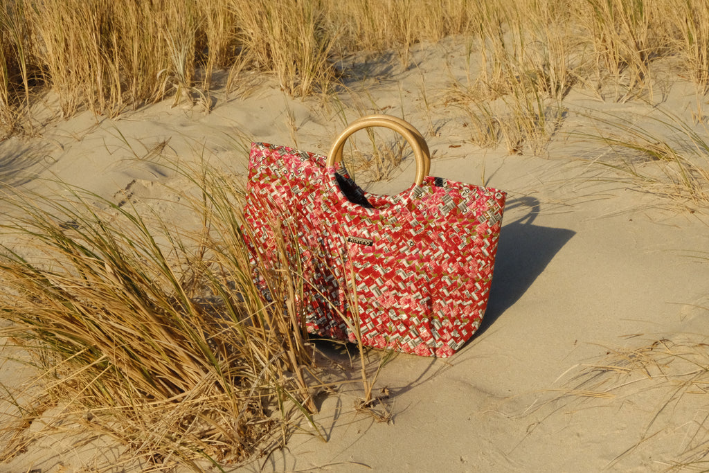 the handbag. — medium