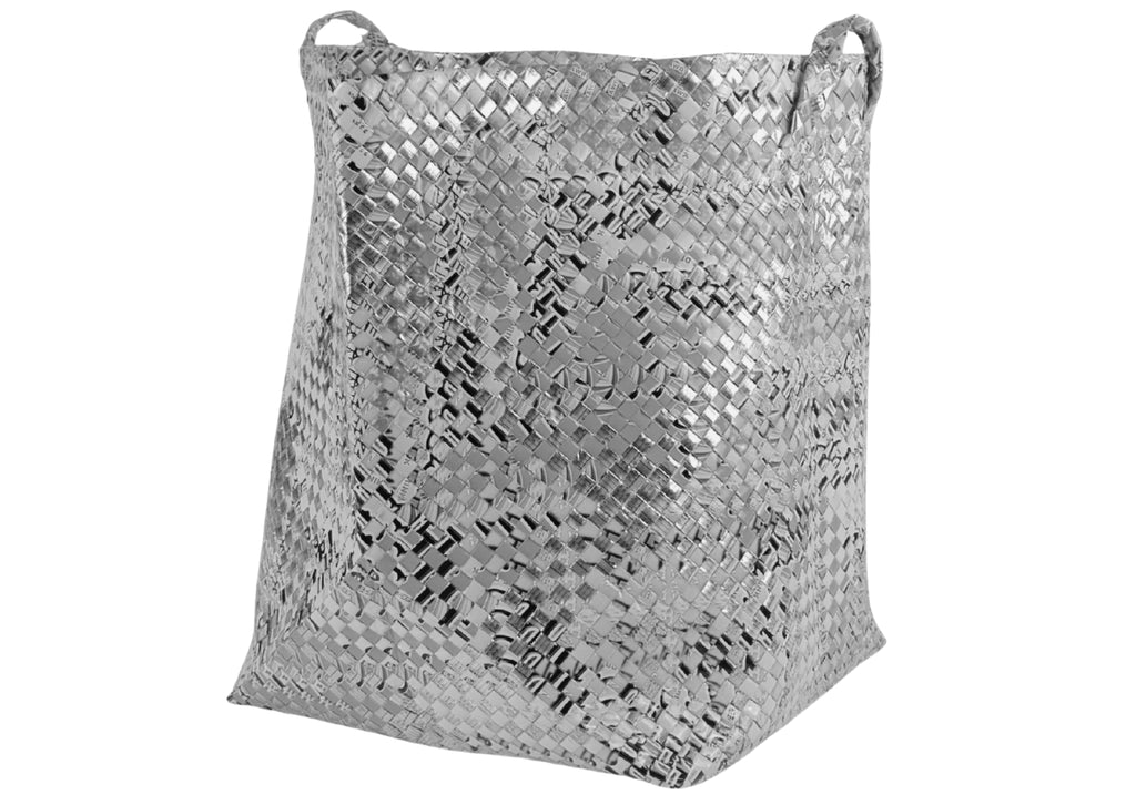 the basket. — standard