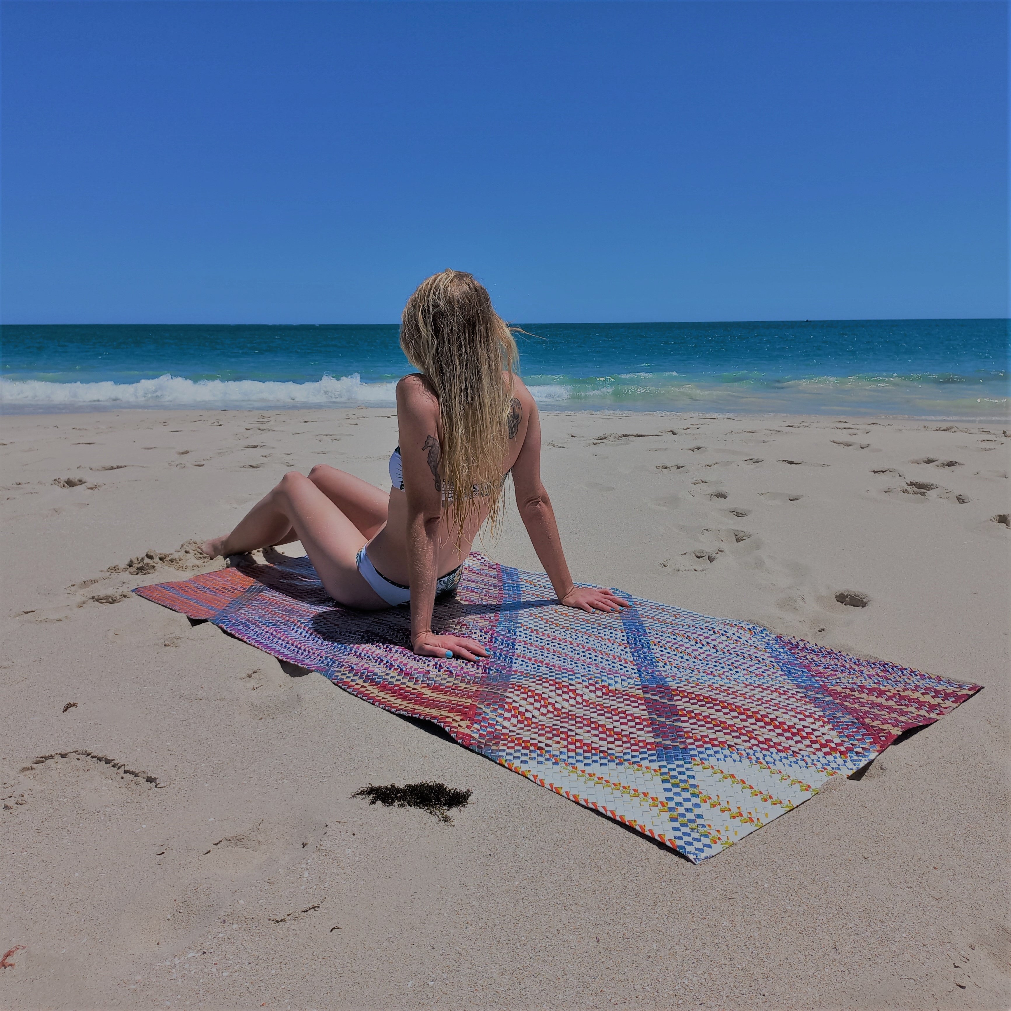 the woven mat. — small