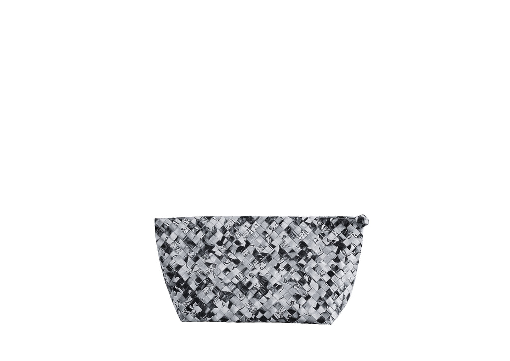 the pouch. — large